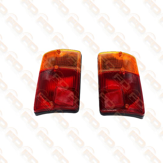 COPPIA FARI POSTERIORI COMPLETI FIAT 126 A 3 VITI